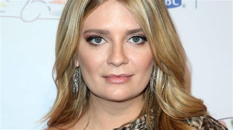 mischa barton facts